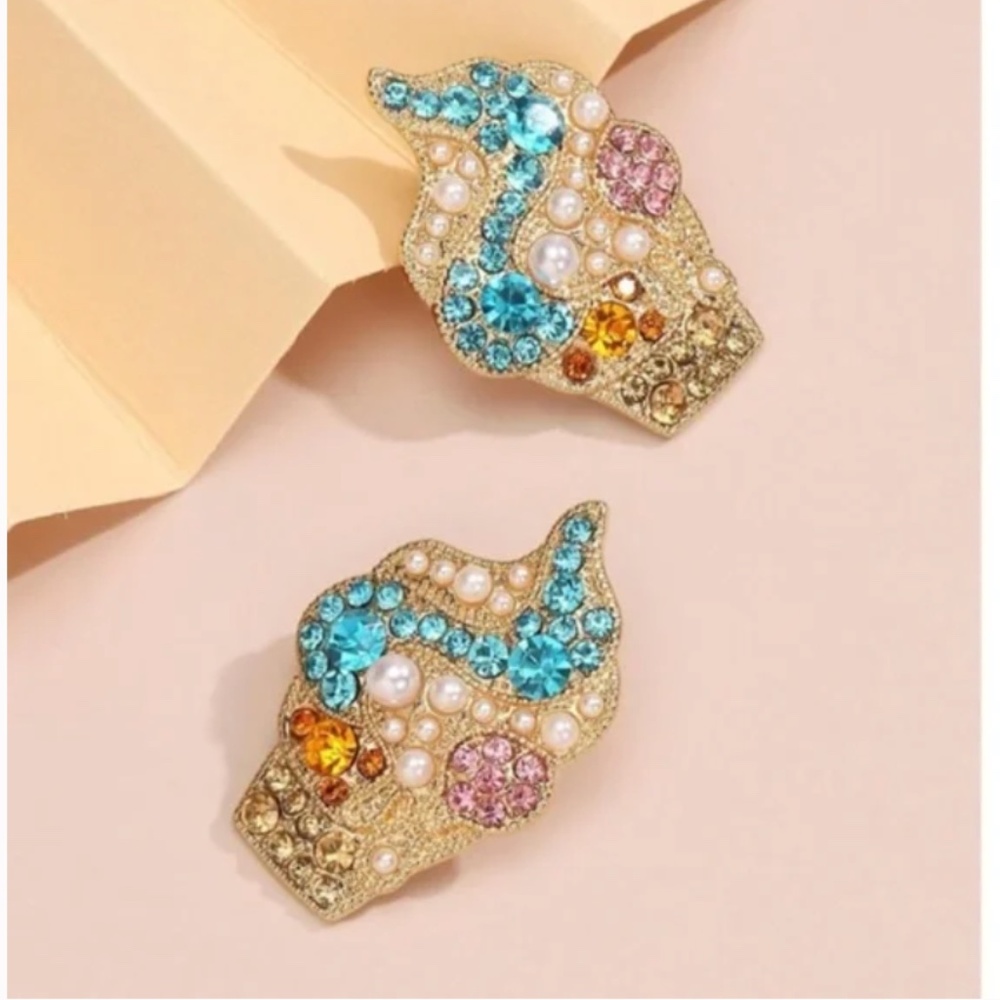 ❤️ FREE Cupcake Dessert Ice Cream Rhinestone Classy Chic Glam Party Hip Earrings